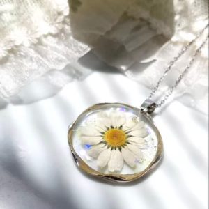 گردنبند گل بابونه