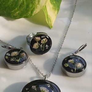 سرویس مشکی گل عروس